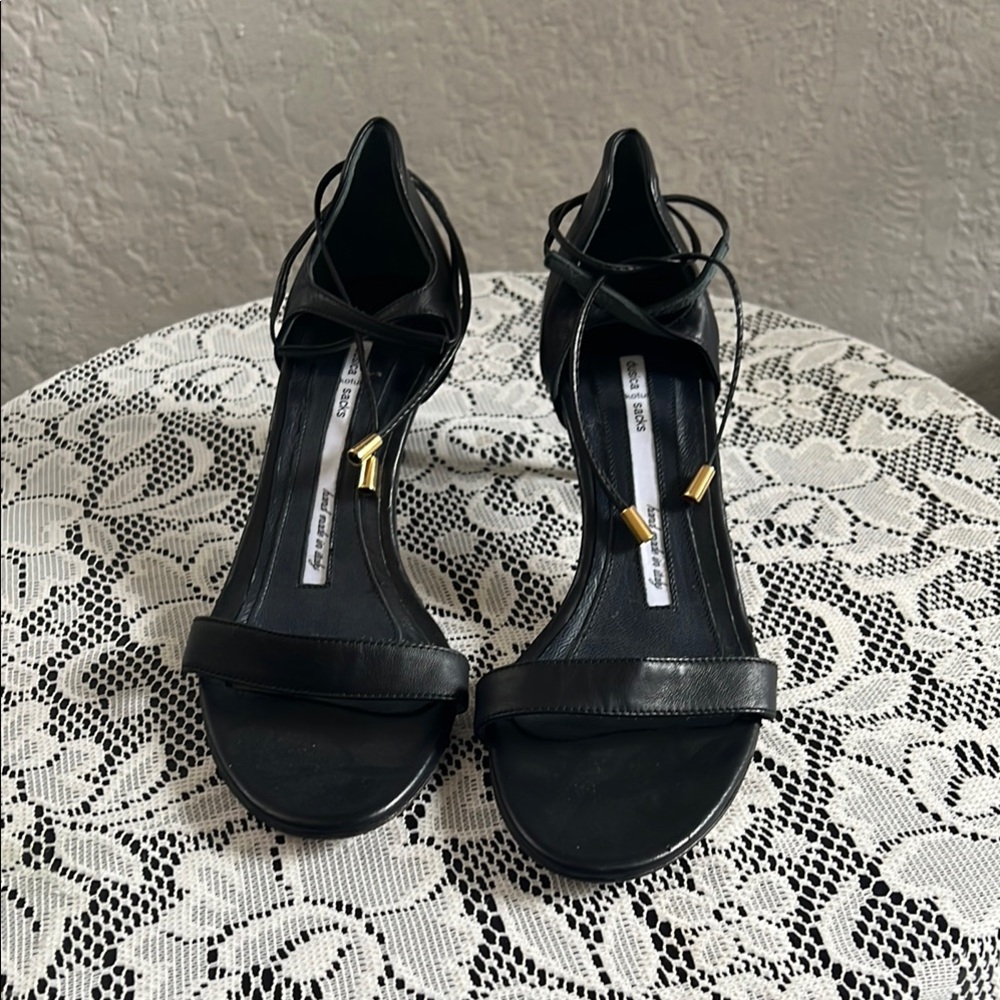 Black Strappy Women's Sandals